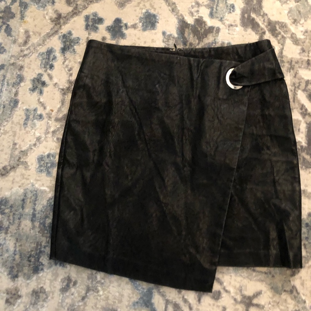 Fabric skirt